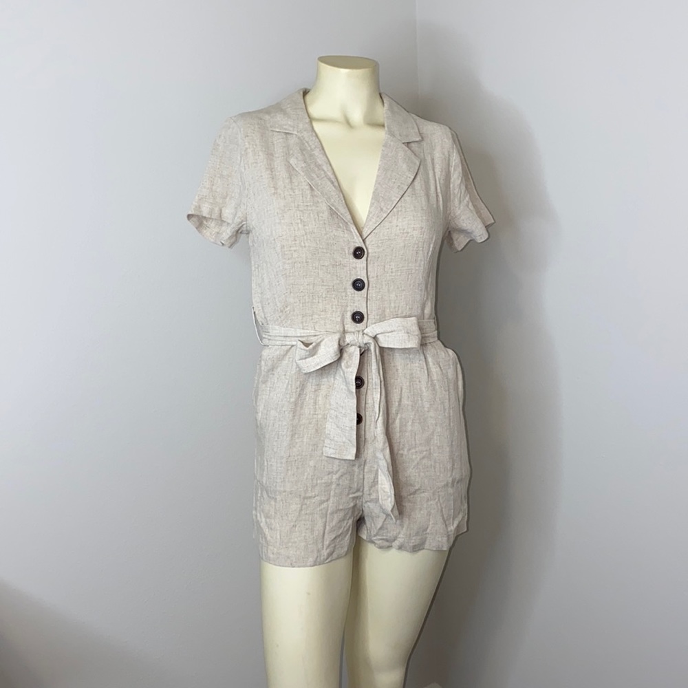 NYLA linen button up romper with pockets!